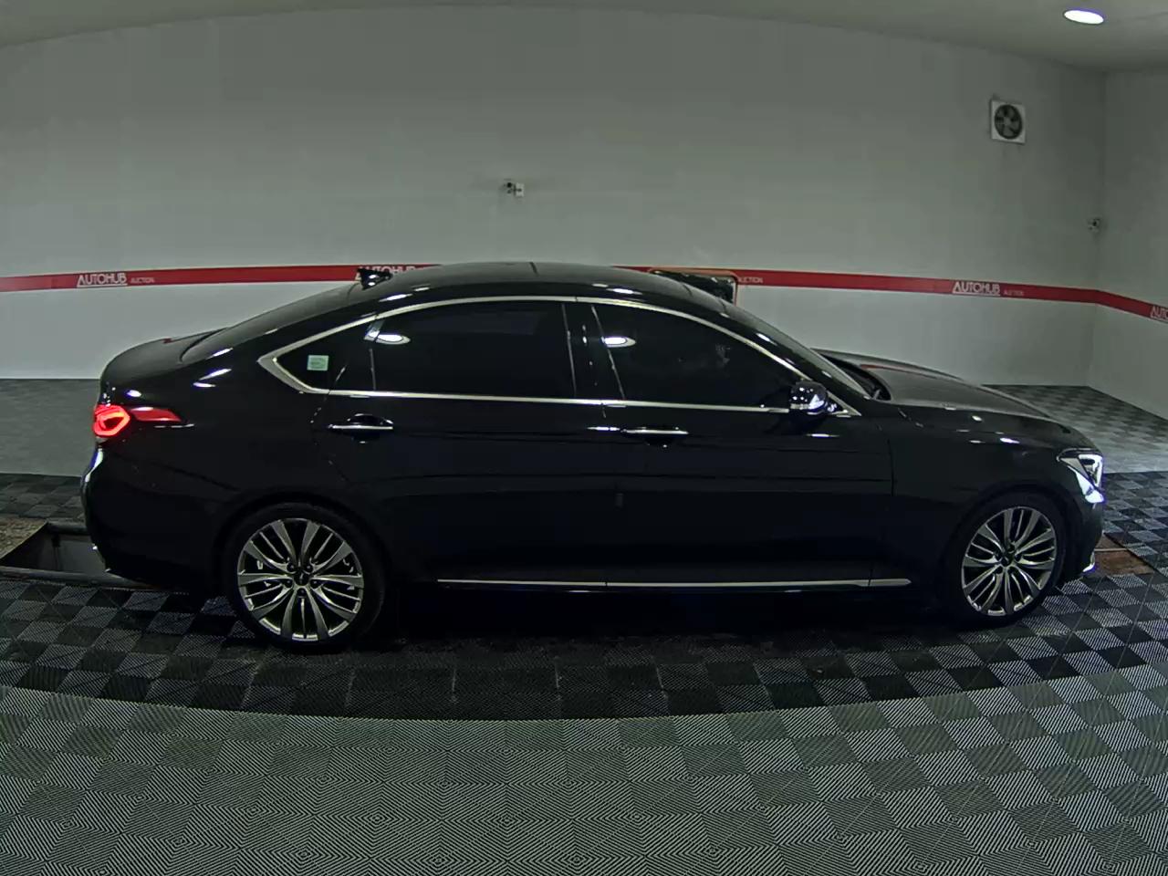 2019 - genesis g80