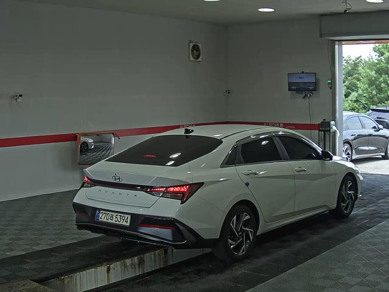 2024 - hyundai avante