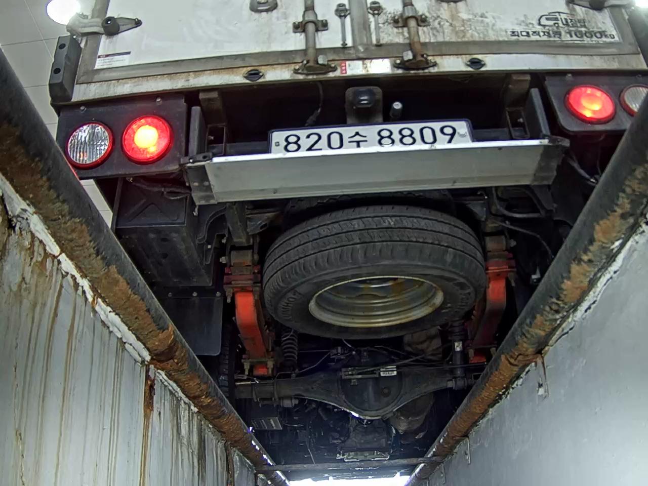 2022 - kia truck