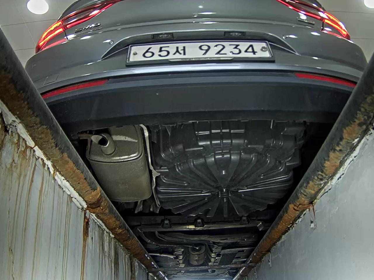 2016 - renault sm6