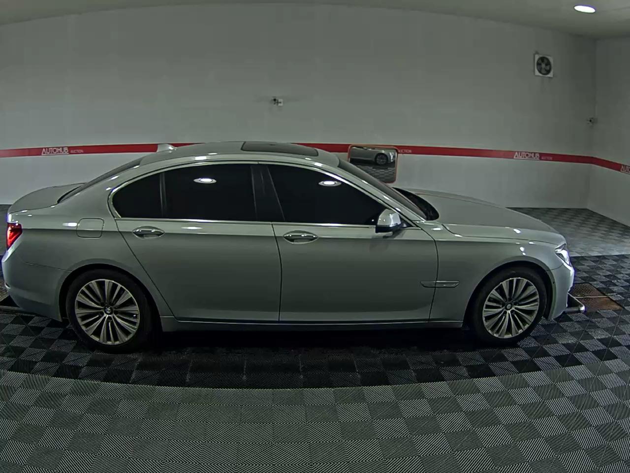 بي إم دبليو 7 Series (5Th Gen) 740D إكس درايف 2013 740d