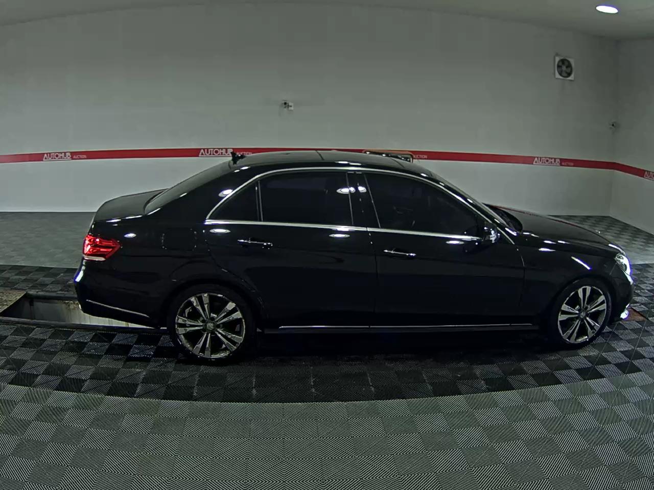 2015 - mercedes-benz e300