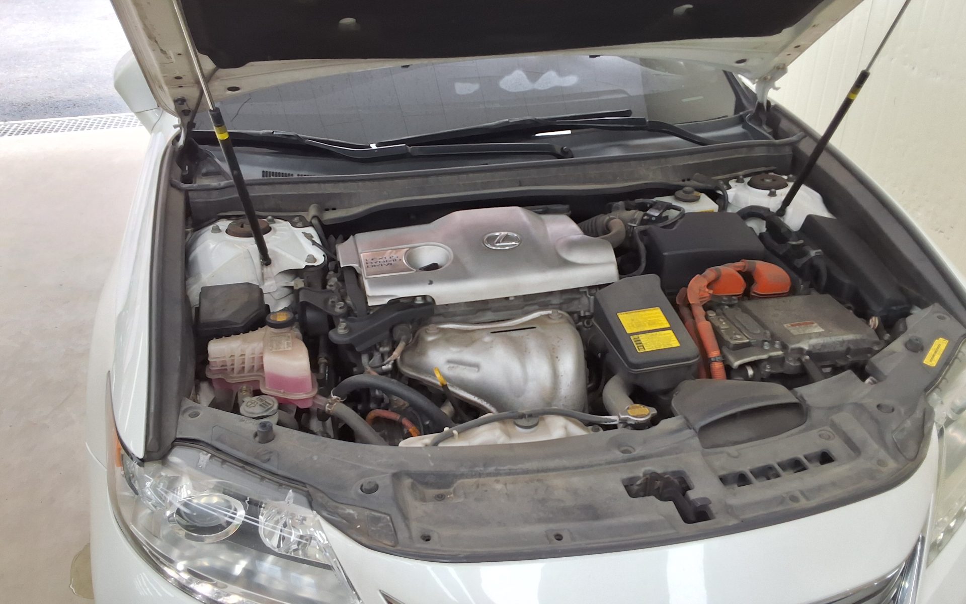 لكزس إي إس (6Th Gen) 300H 2014 300h