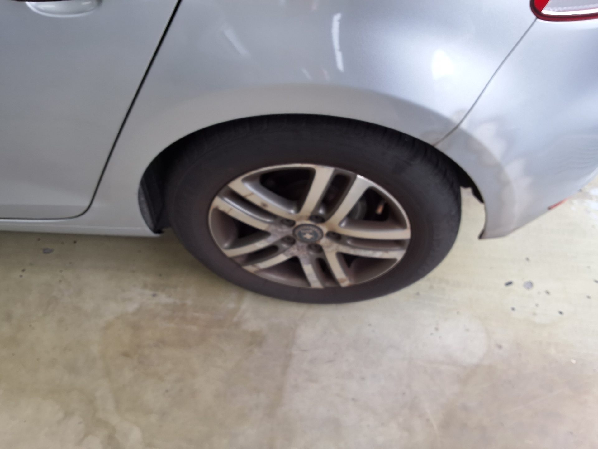 فولكس فاجن جولف (6Th Gen) 2.0 TDI 2012