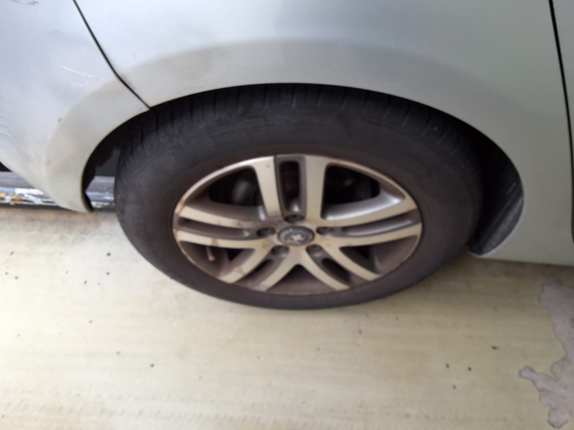 فولكس فاجن جولف (6Th Gen) 2.0 TDI 2012