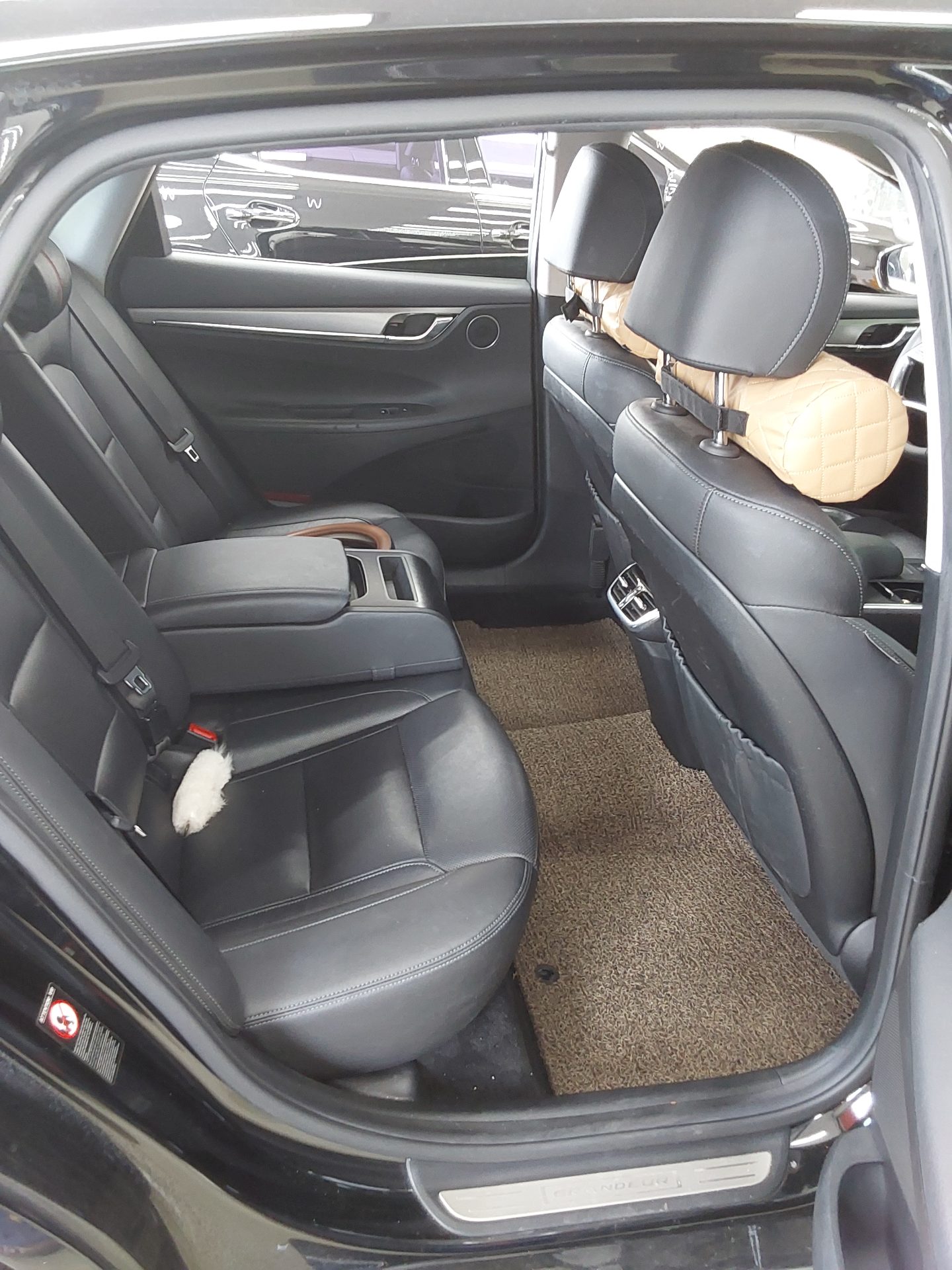 2022 - hyundai grandeur