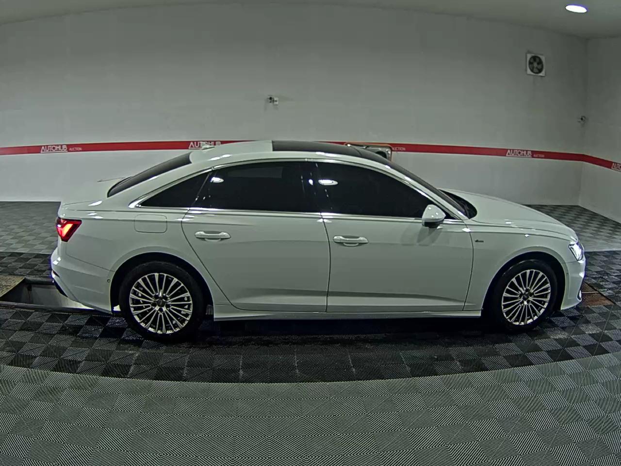 أودي إيه 6 (5Th Gen) 40 TDI بريميوم 2020 40 بريميوم
