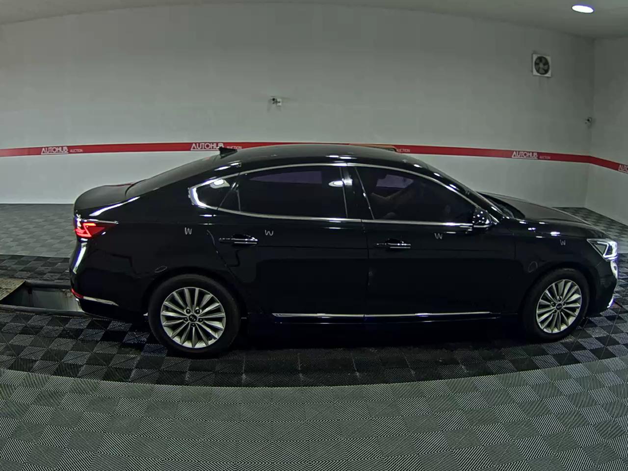2016 - kia k7