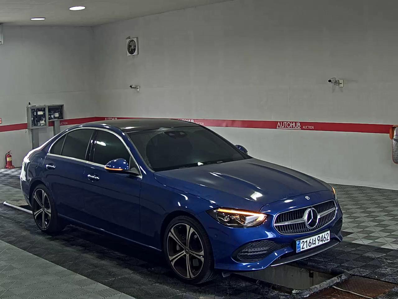 مرسيدس بنز C Class (5Th Gen) C300 فورماتيك Avantgarde 2023 4MATIC
