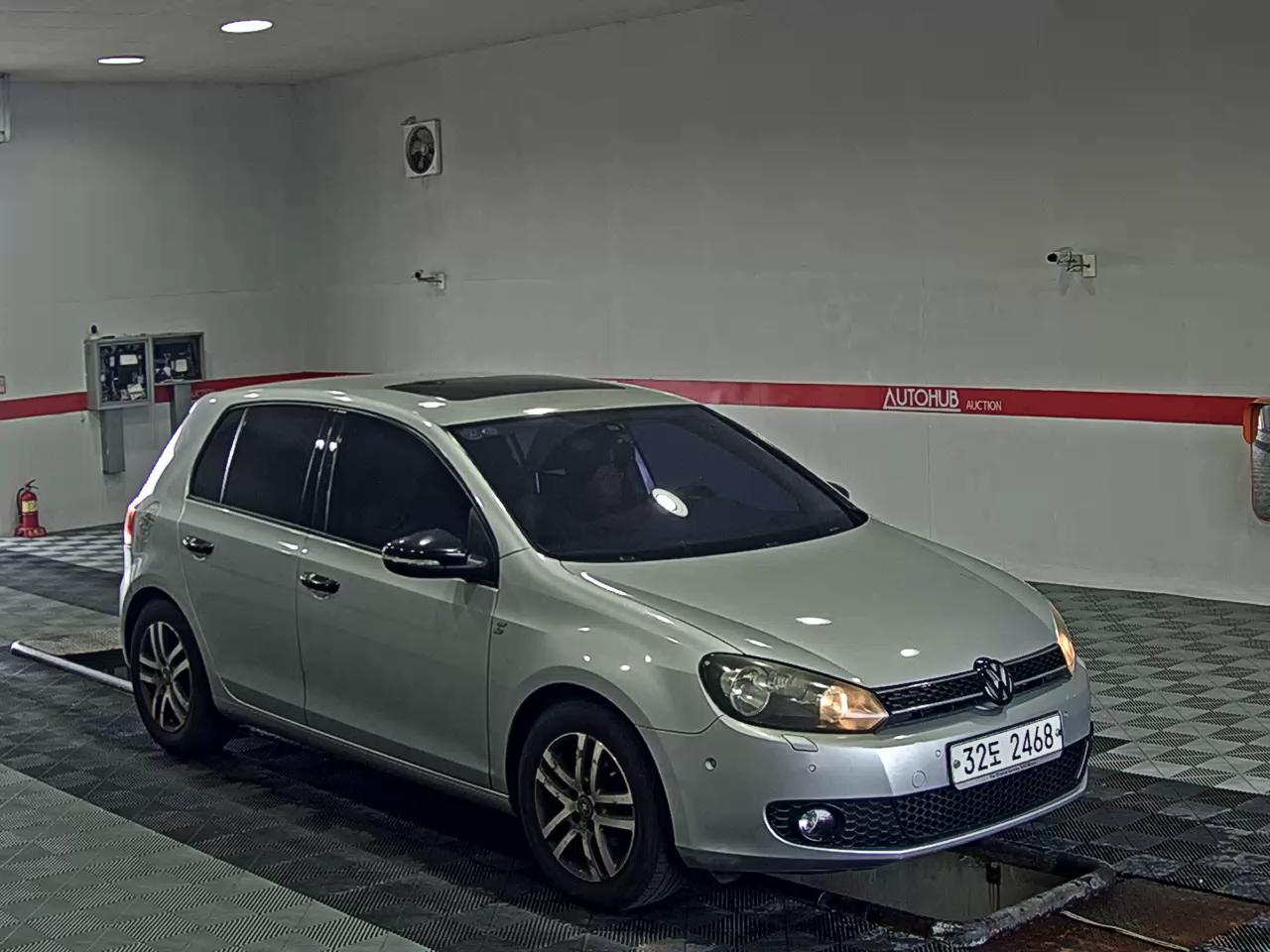 فولكس فاجن جولف (6Th Gen) 2.0 TDI 2012