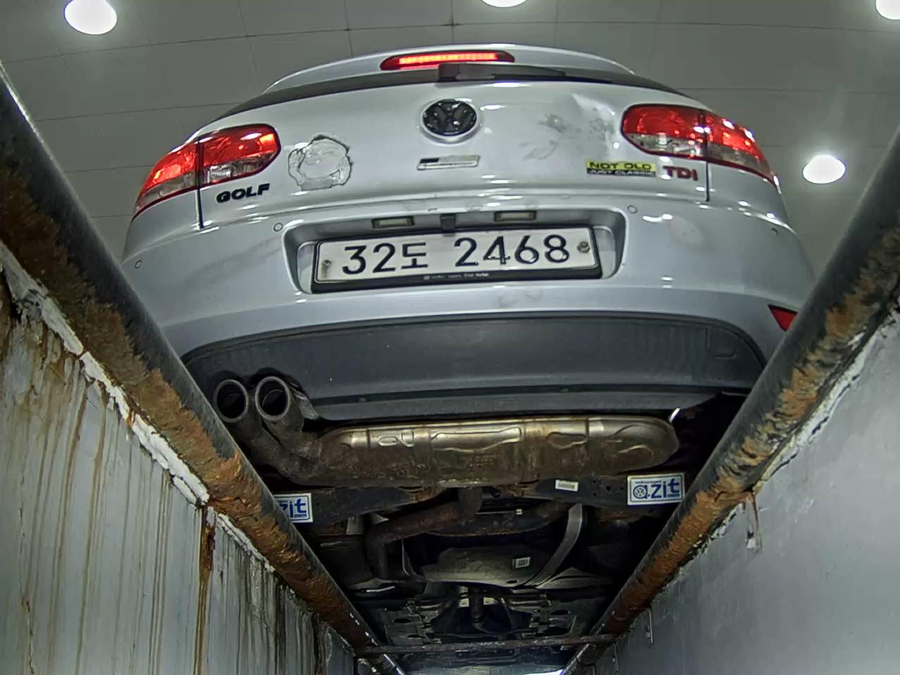 فولكس فاجن جولف (6Th Gen) 2.0 TDI 2012