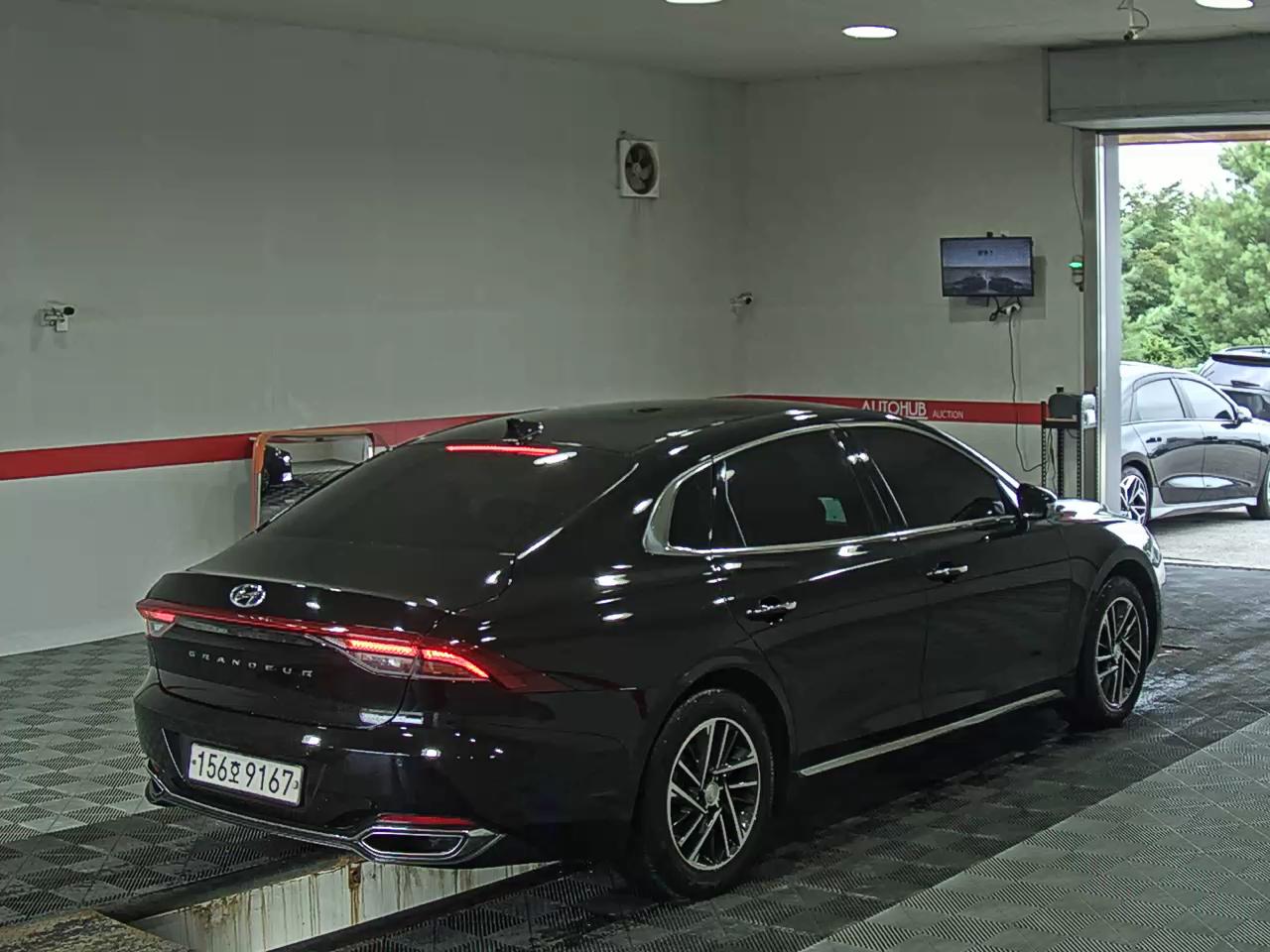 2022 - hyundai grandeur