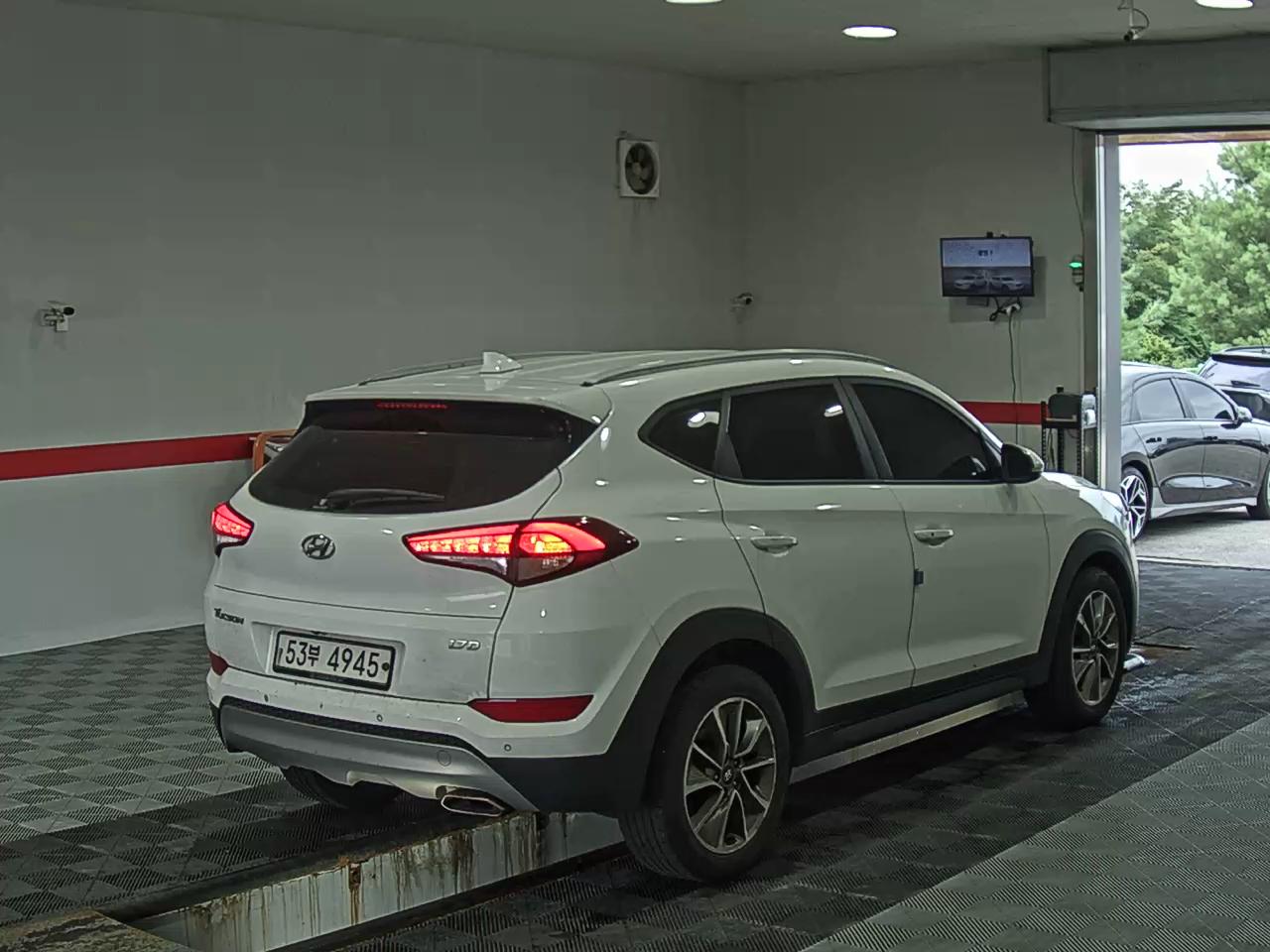 2018 - hyundai tucson