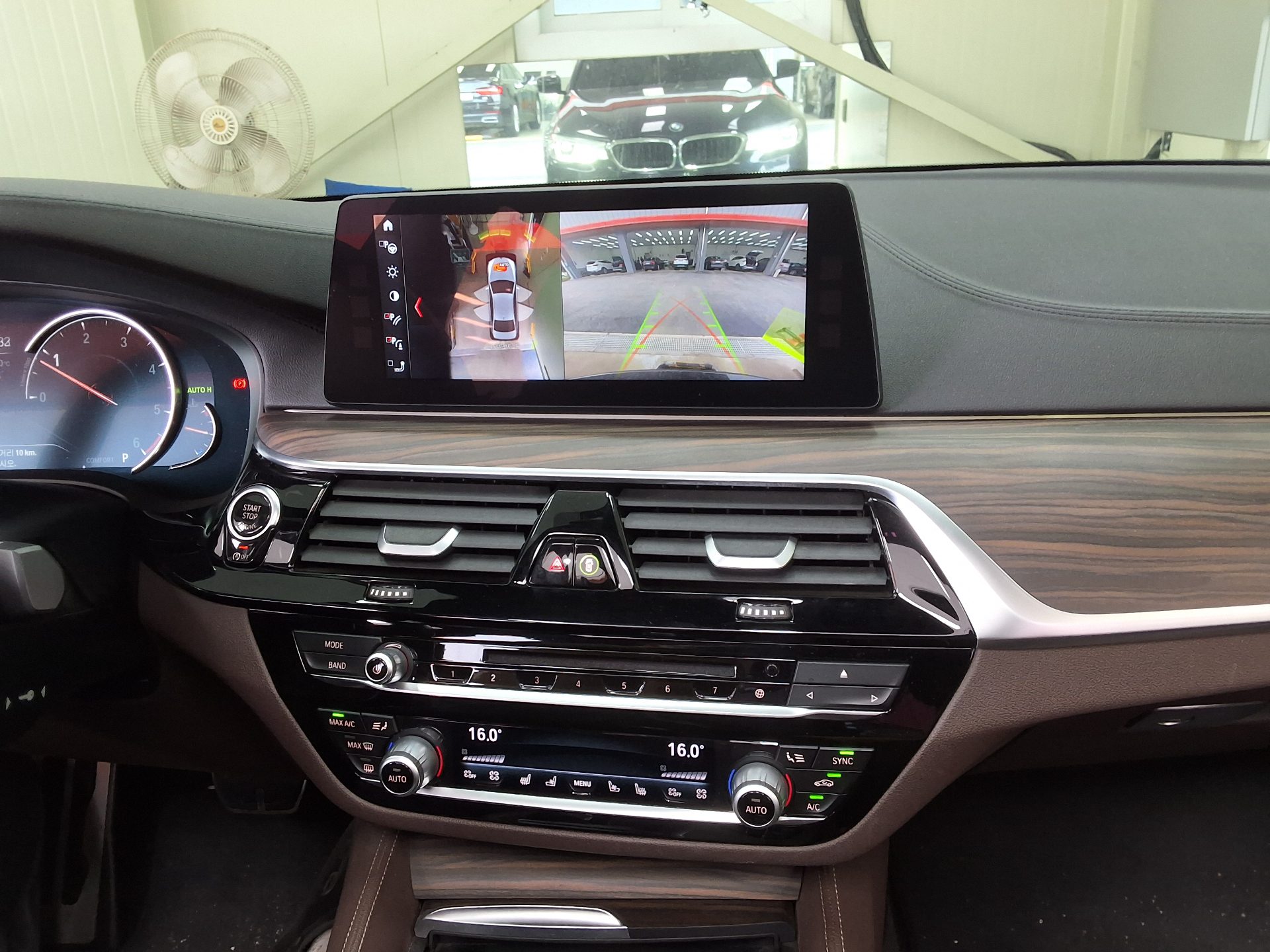 بي إم دبليو 5 Series (7Th Gen) 520D M Sport Pack بلس 2018 SPORT PLUS