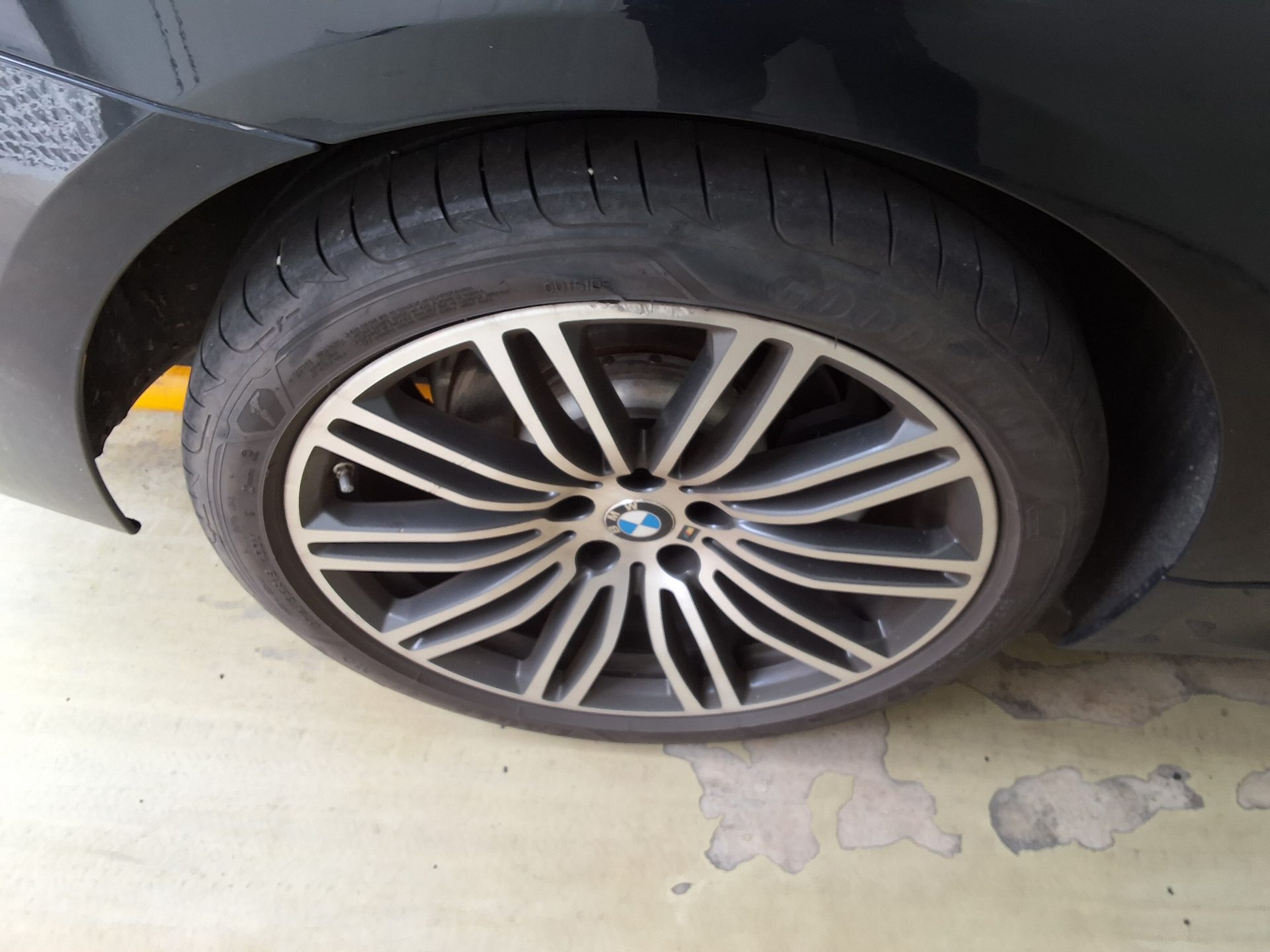 بي إم دبليو 5 Series (7Th Gen) 520D M Sport Pack بلس 2018 SPORT PLUS