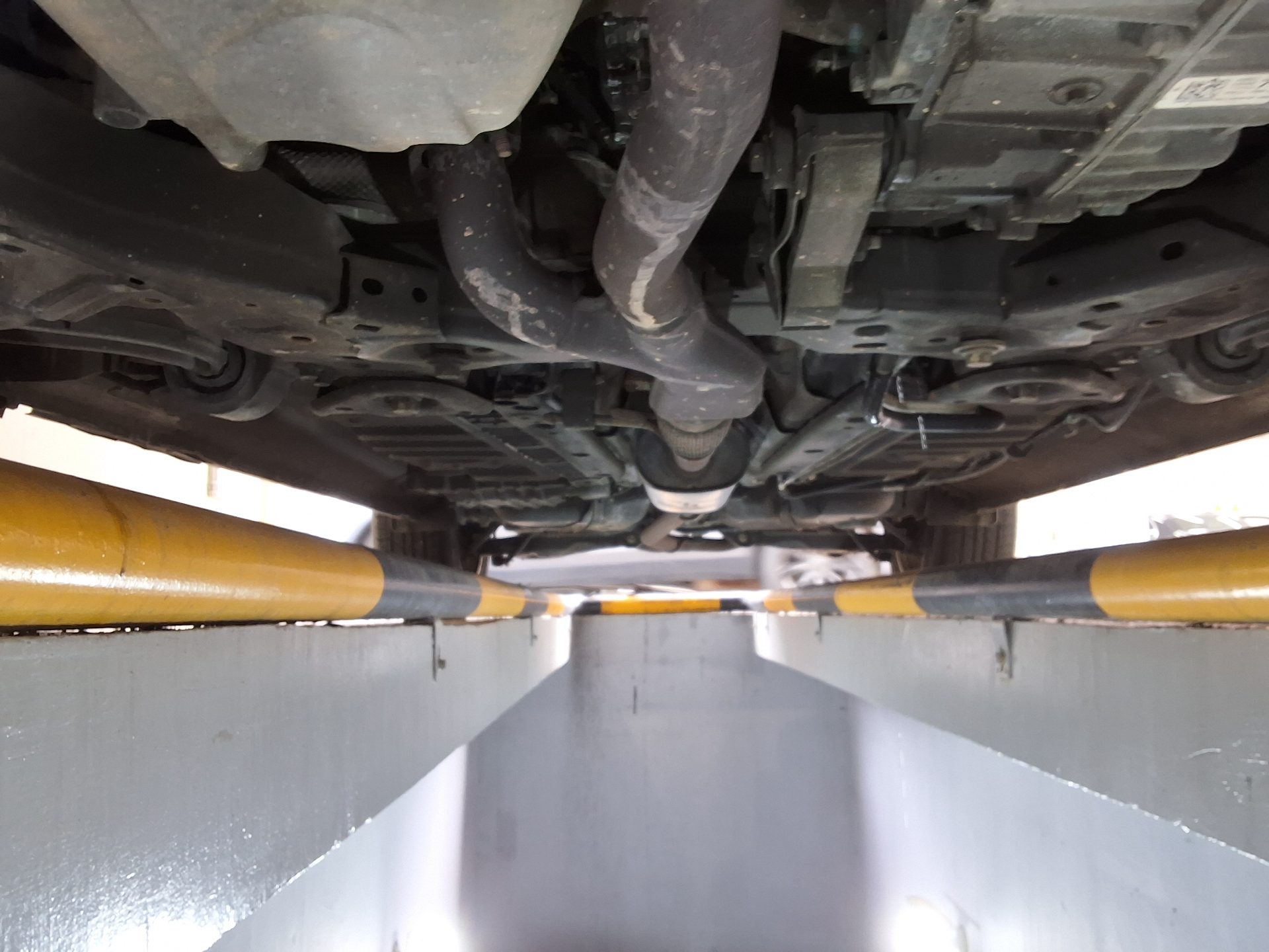 فورد إكسبلورر (5Th Gen) 3.5 V6 دفع رباعي ليميتد 2015
