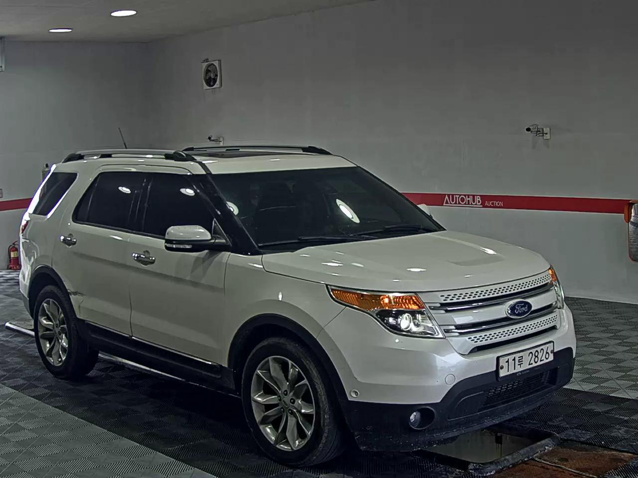 فورد إكسبلورر (5Th Gen) 3.5 V6 دفع رباعي ليميتد 2015