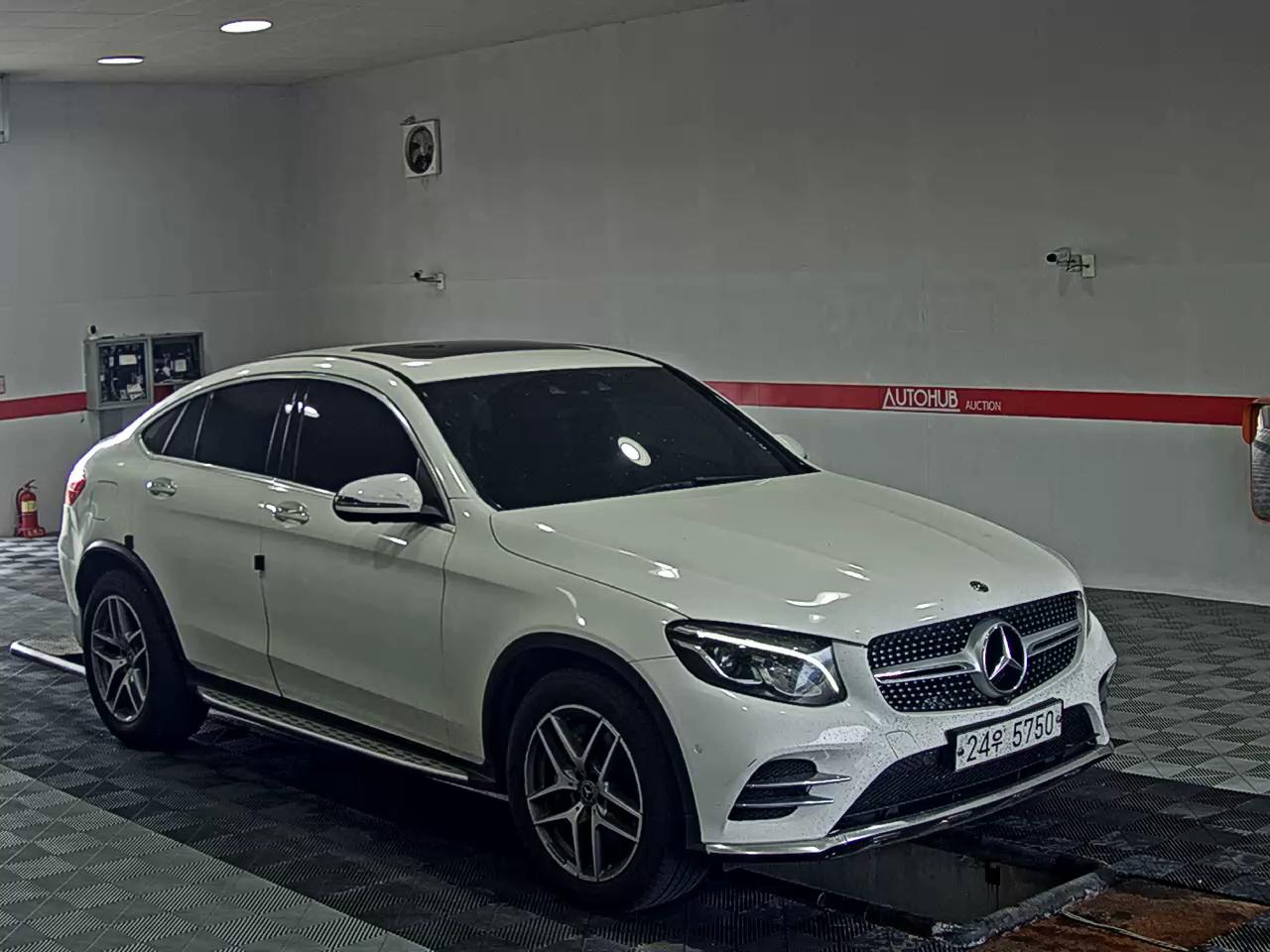 مرسيدس بنز جي إل سي Class جي إل سي 220D فورماتيك كوبيه ستاندرد 2018 4MATIC