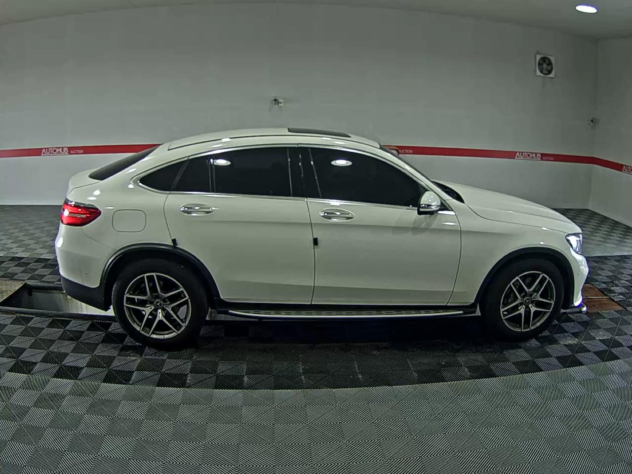 مرسيدس بنز جي إل سي Class جي إل سي 220D فورماتيك كوبيه ستاندرد 2018 4MATIC