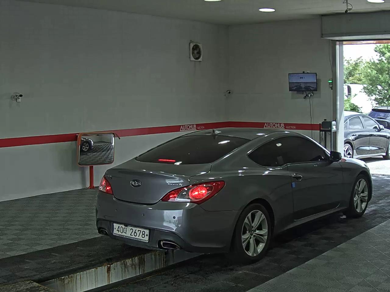 هيونداي جينيسيس كوبيه 200 تيربو D 2010 TURBO