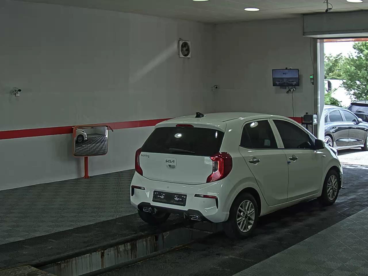 2022 - kia morning