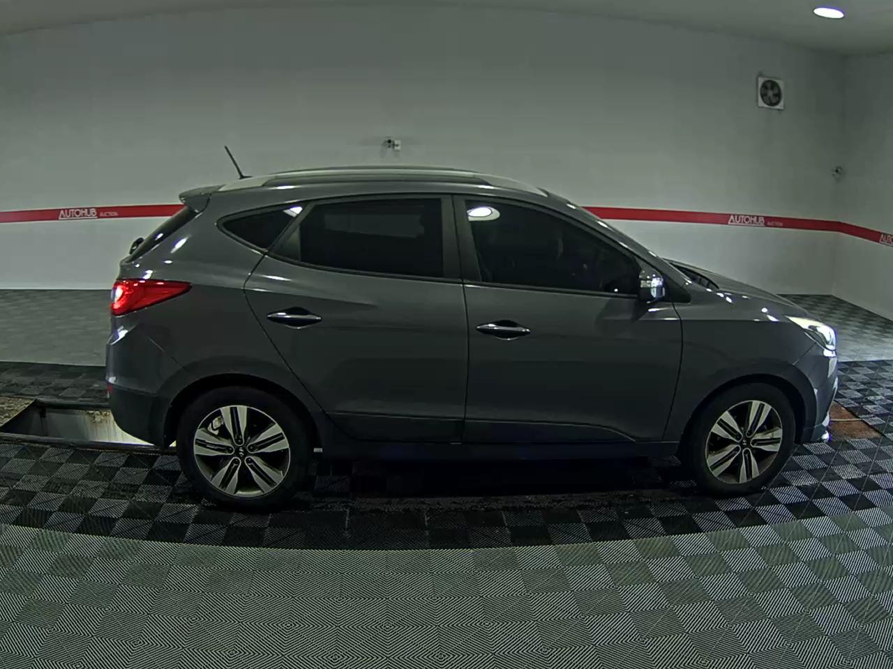 2014 - hyundai tucson