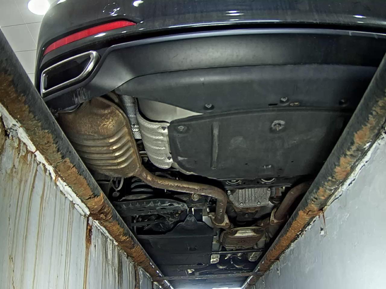 2016 - hyundai g330
