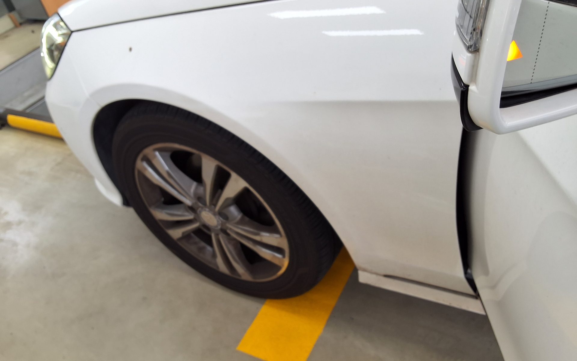 مرسيدس بنز E Class (4Th Gen) E220 Cdi Avantgarde 2015 E220