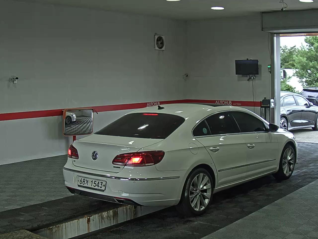 فولكس فاجن Cc 2.0 TDI Bluemotion 2014