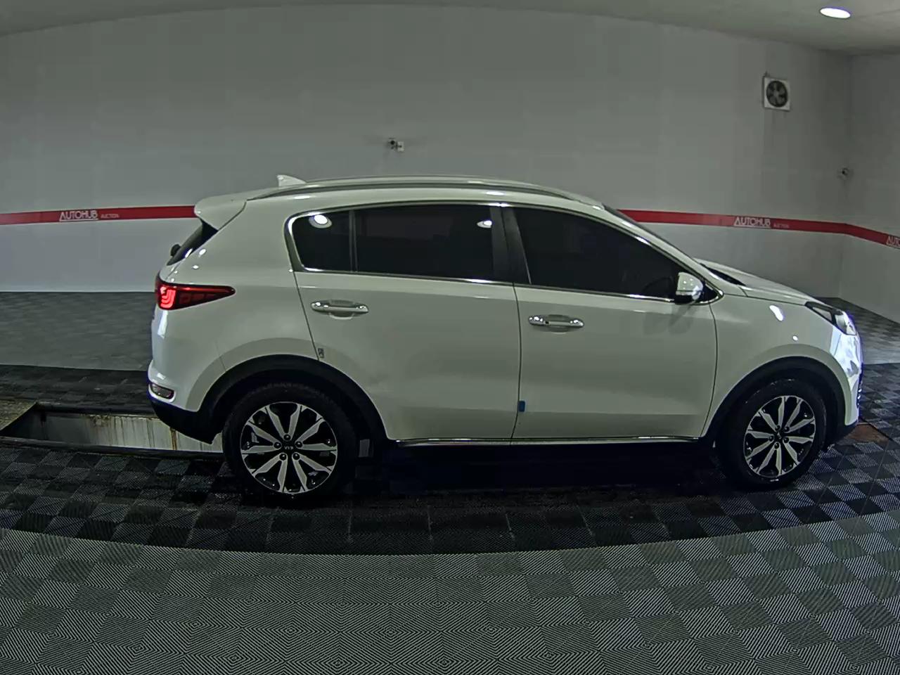 2017 - kia sportage