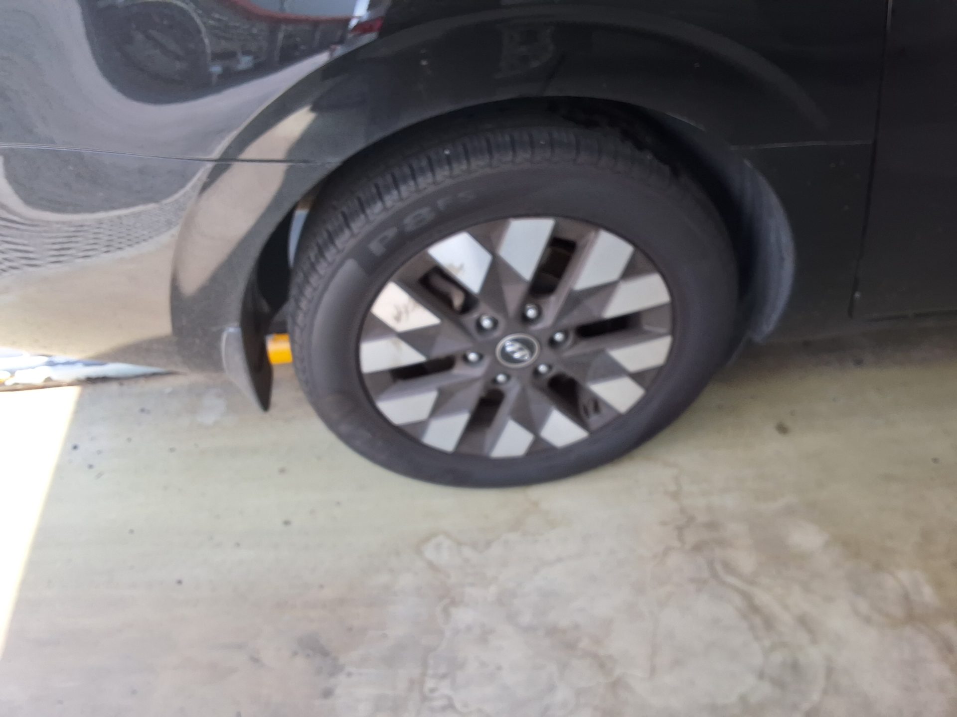 2022 - hyundai staria