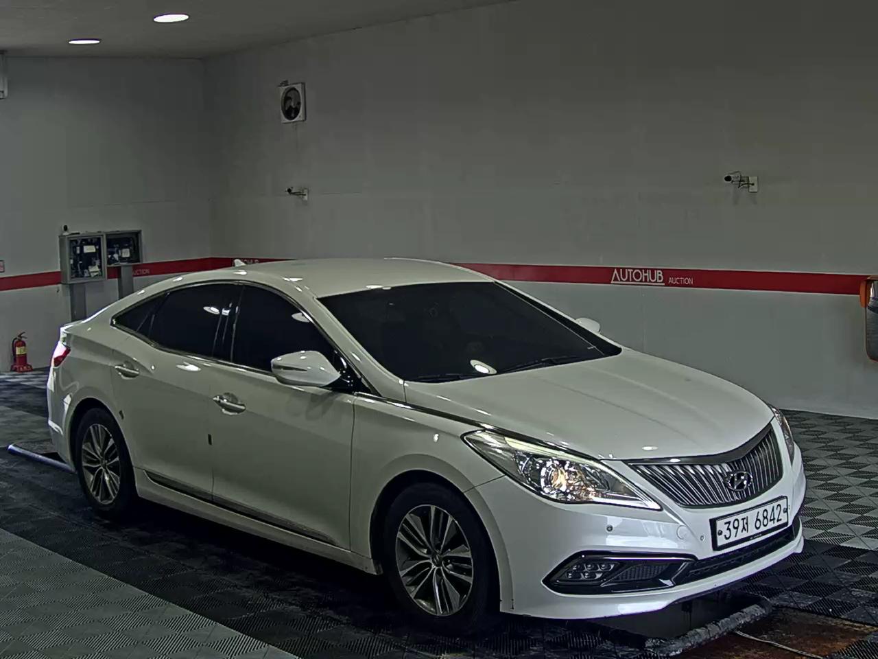 هيونداي جرانديور 2015 MODERN