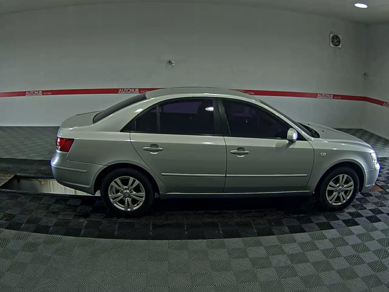 هيونداي سوناتا 2009 فاخر