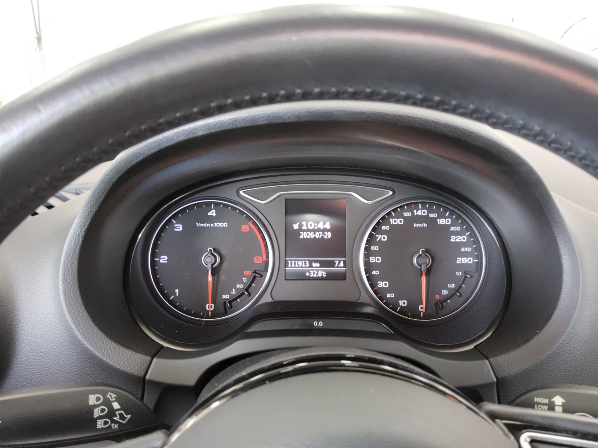 أودي إيه 3 (3Rd Gen) 2.0 TDI Dynamic 2014