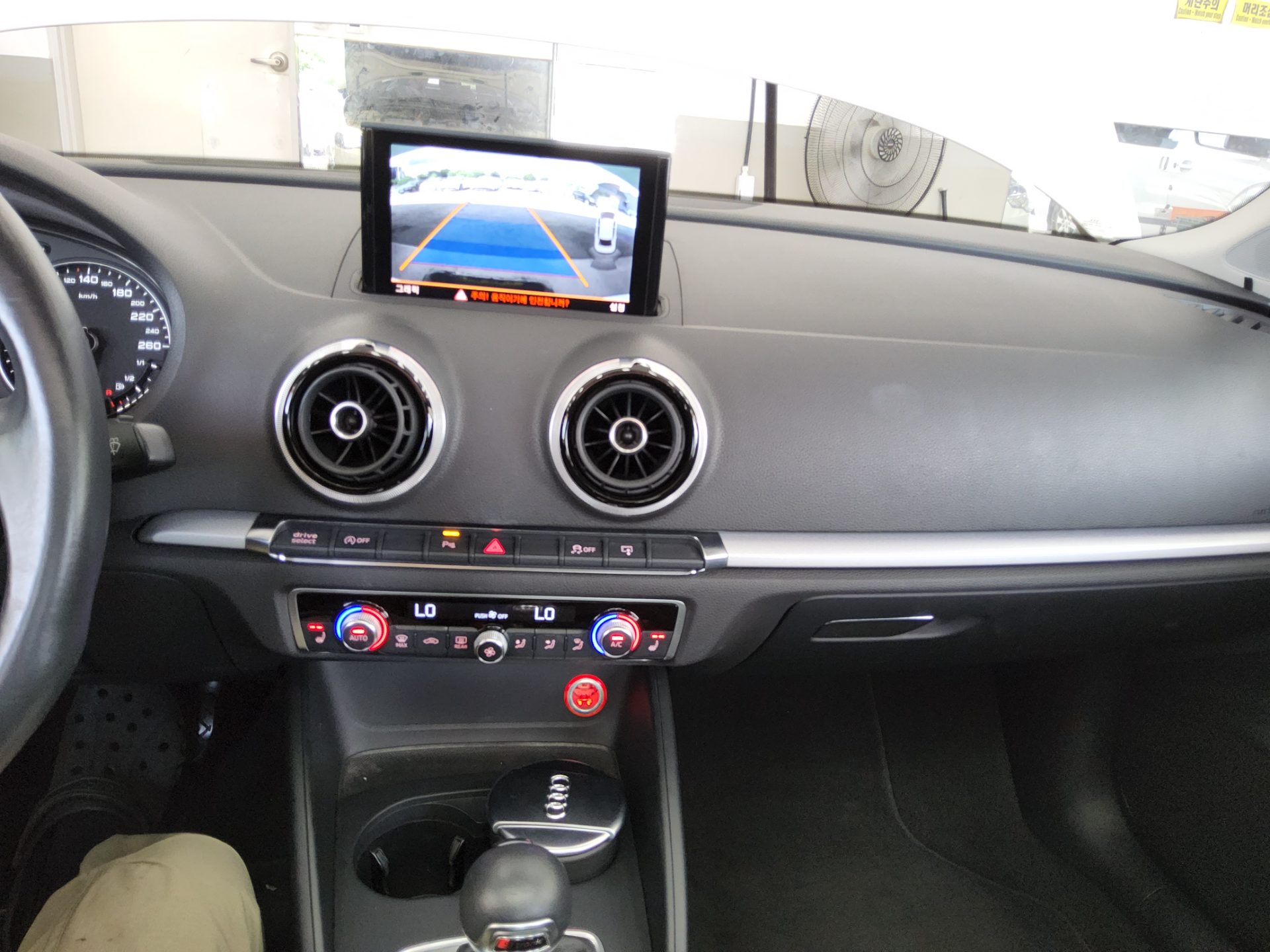 أودي إيه 3 (3Rd Gen) 2.0 TDI Dynamic 2014
