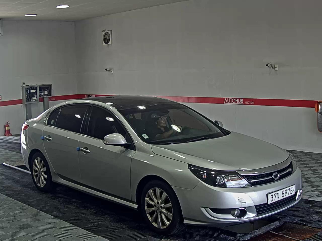 2011 - renault sm5