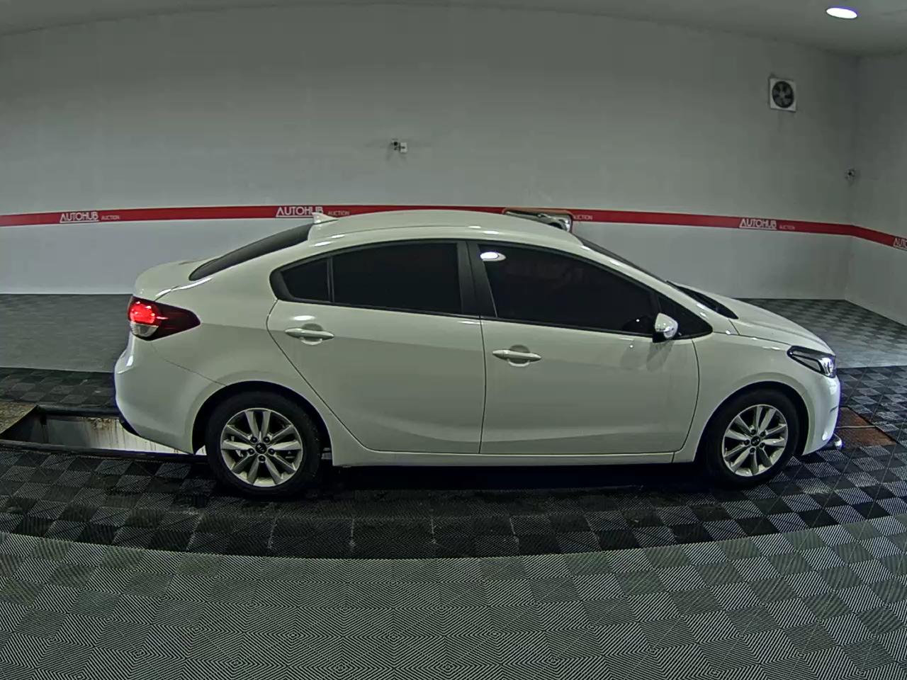 2017 - kia k3