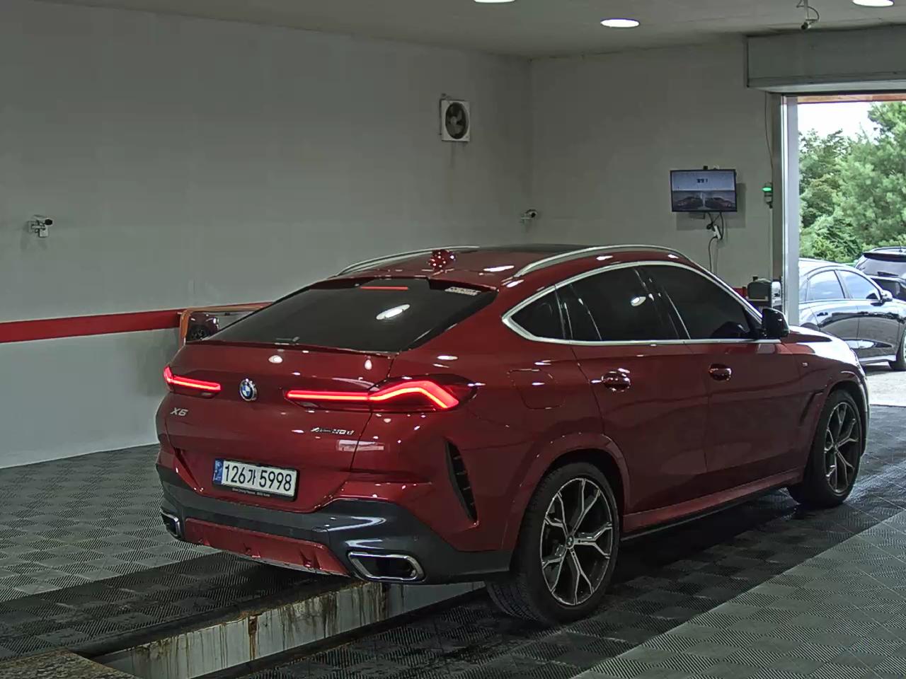 بي إم دبليو X6 (3Rd Gen) 30D إكس درايف M Sport Pack 2021 SPORT