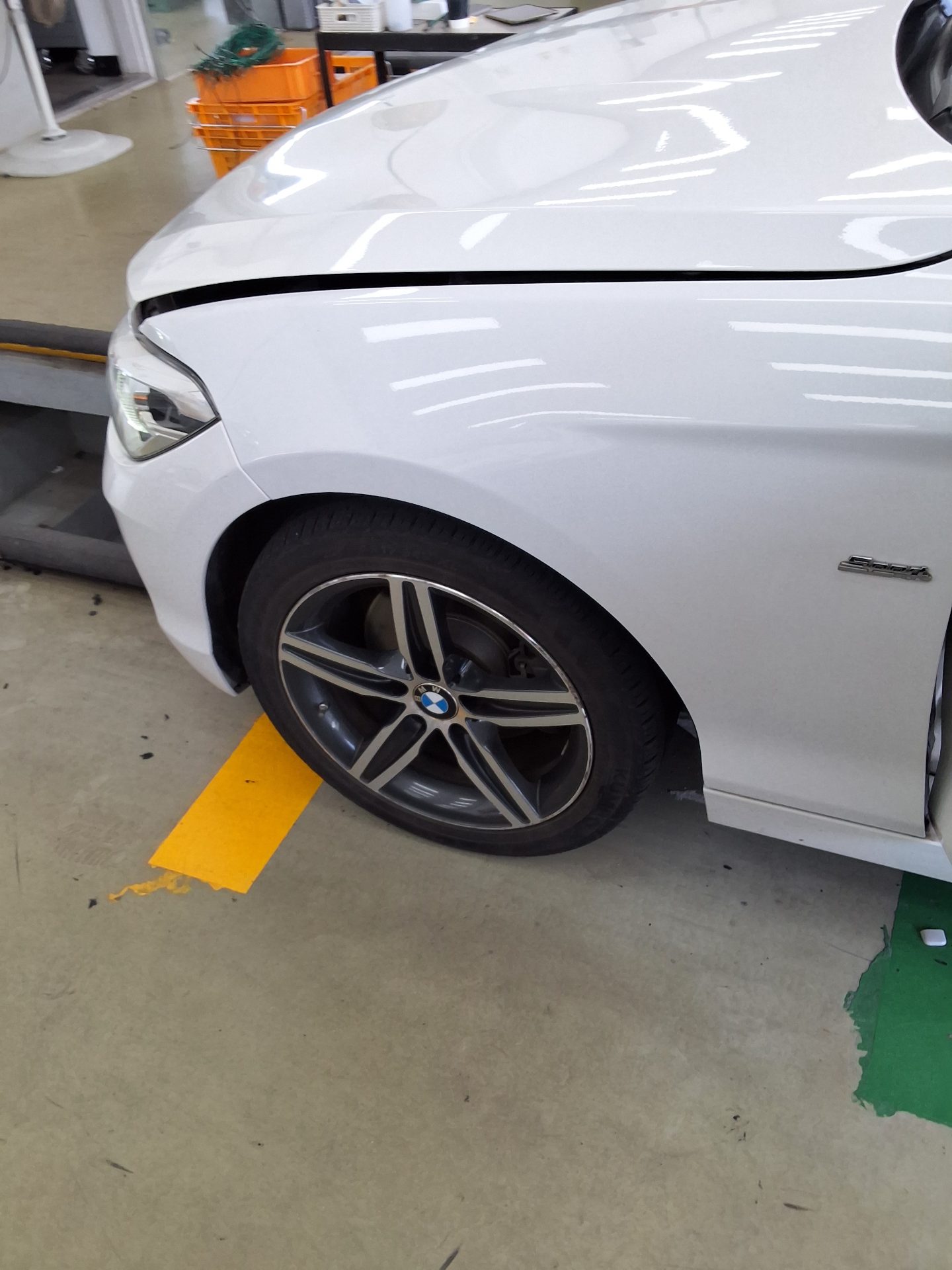 بي إم دبليو 1 Series (2Nd Gen) 5 أبواب 118D Sport Line 2016 SPORT LINE