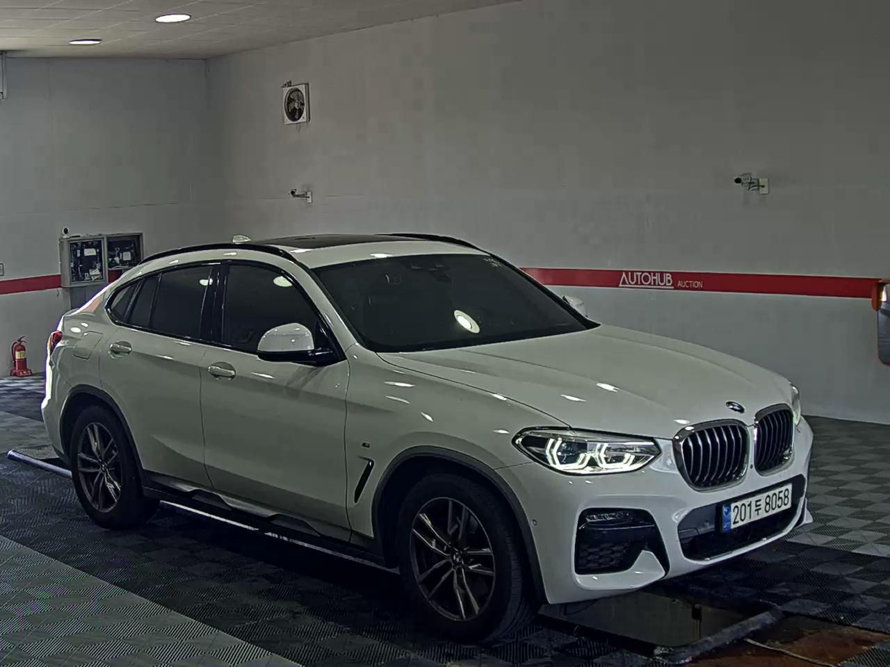 بي إم دبليو X4 (2Nd Gen) 20I إكس درايف M Sport X 2021 SPORT
