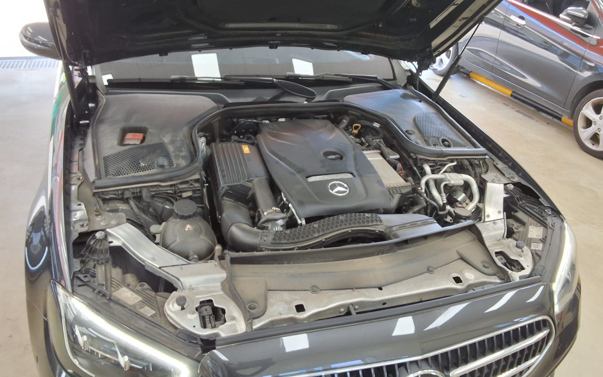 مرسيدس بنز E Class (5Th Gen) E250 Avantgarde 2021 E250