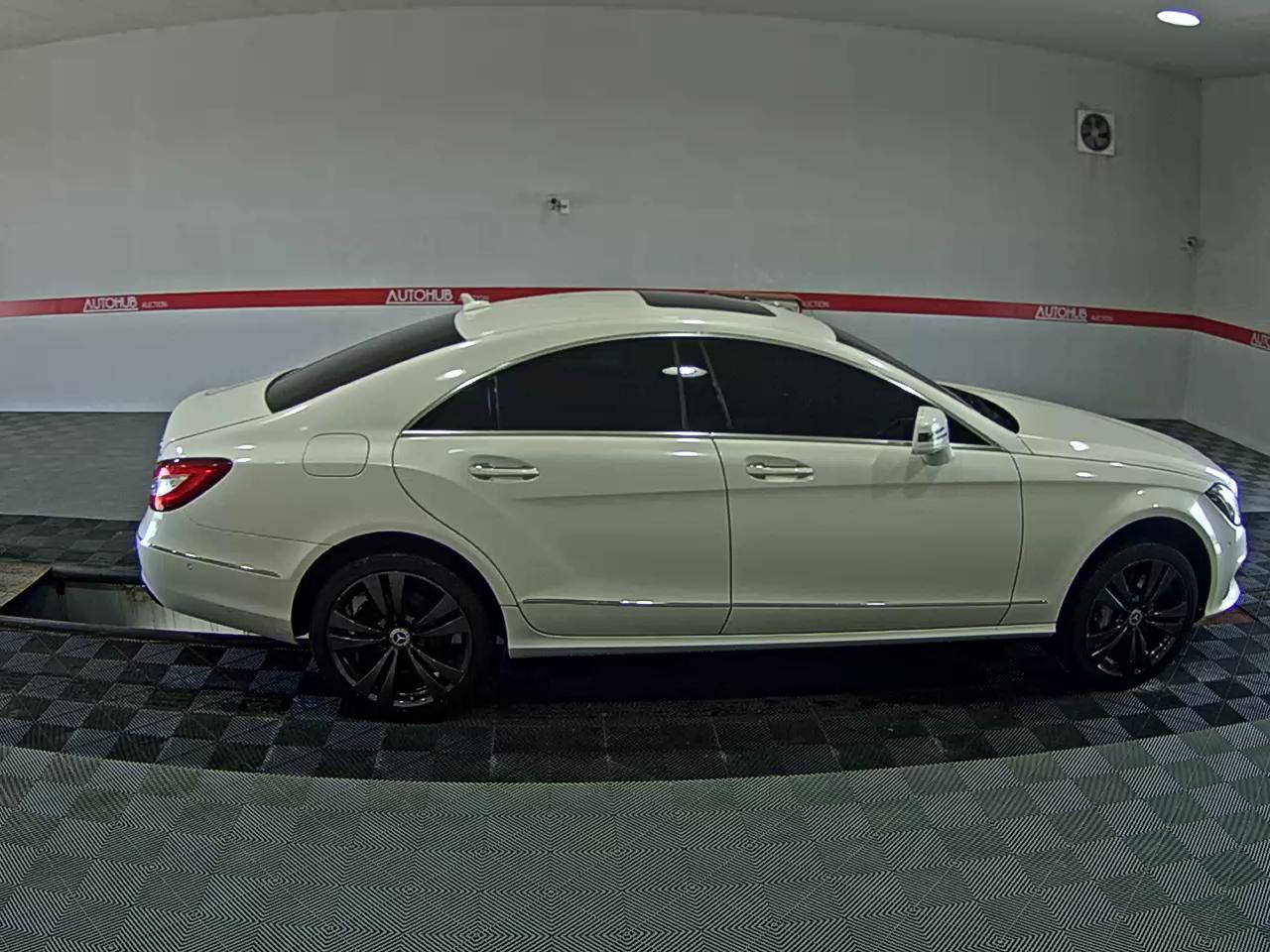مرسيدس بنز سي إل إس Class (2Nd Gen) Cls350 D فورماتيك 2016 4MATIC