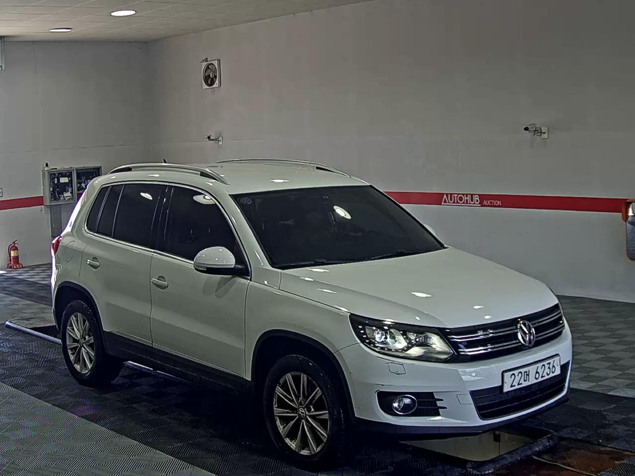 2015 - volkswagen tiguan