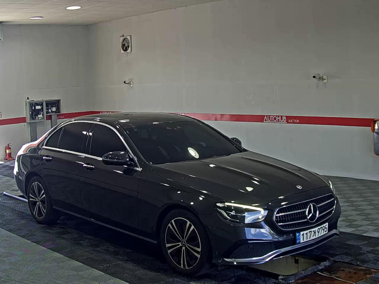 مرسيدس بنز E Class (5Th Gen) E250 Avantgarde 2021 E250