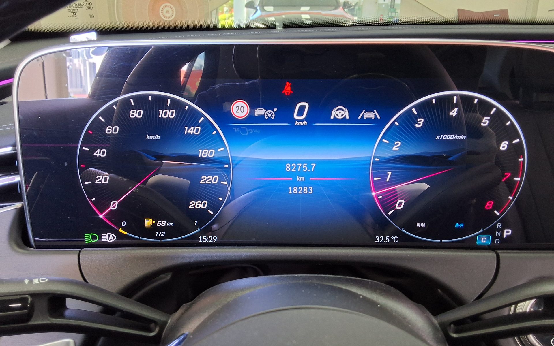 مرسيدس بنز E Class (6Th Gen) E200 Avantgarde 2025 E200