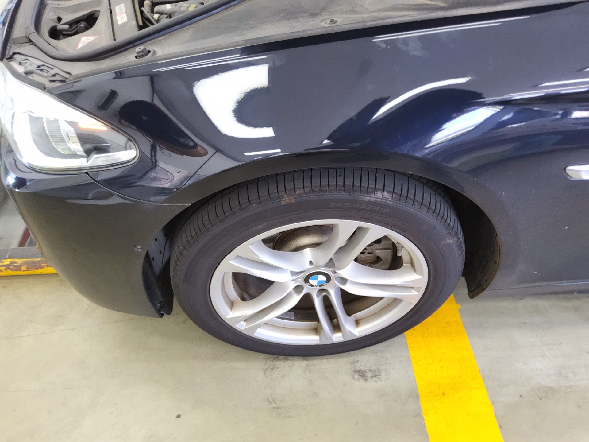 بي إم دبليو 5 Series (6Th Gen) 520D M Aerodynamic 2016 520d