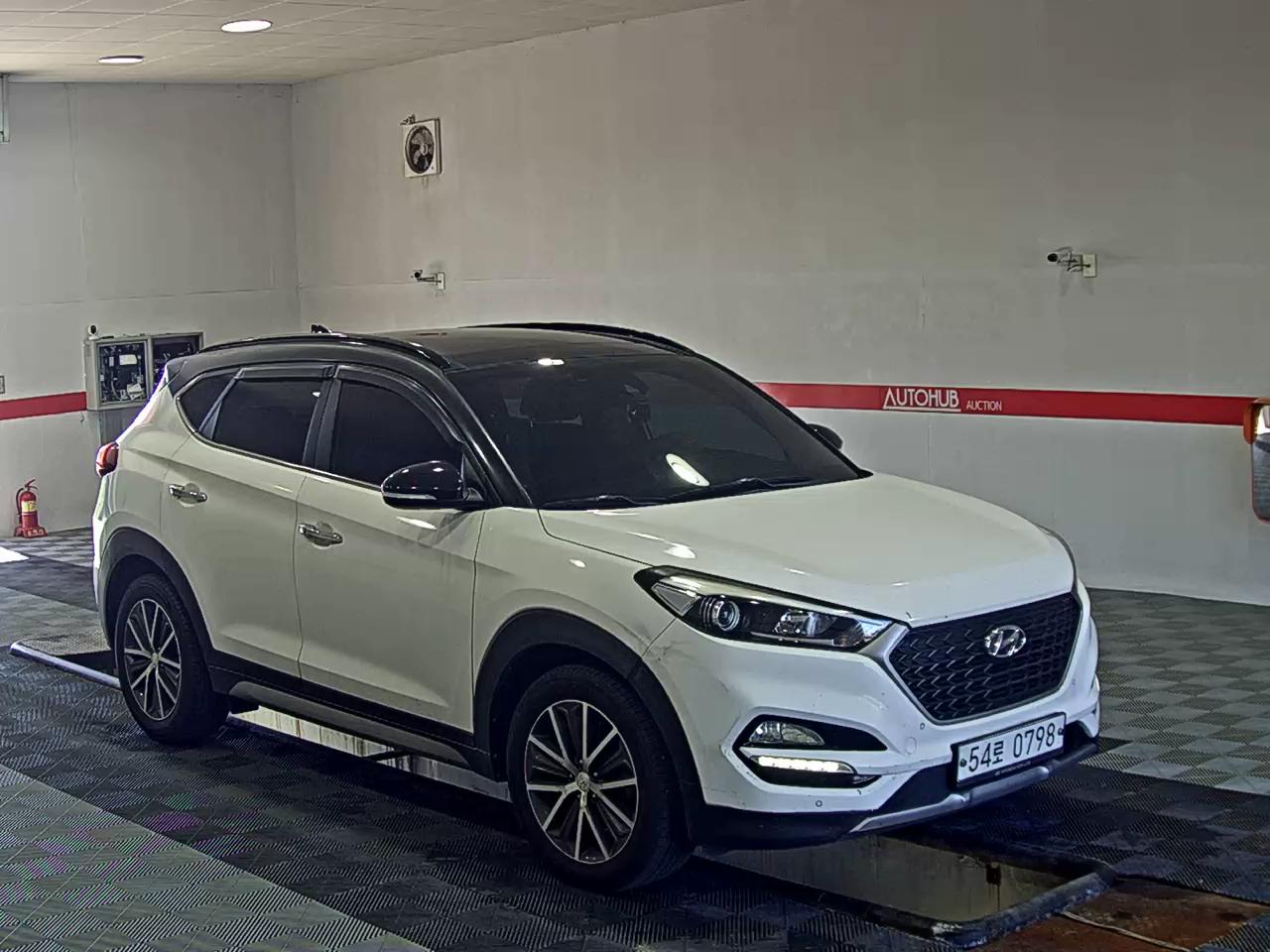 2017 - hyundai tucson