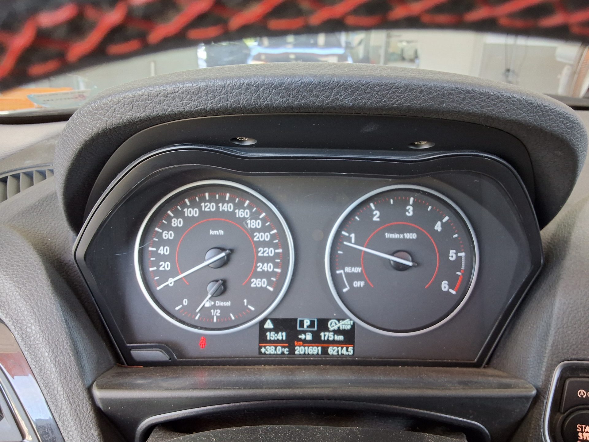 بي إم دبليو 1 Series (2Nd Gen) 5 أبواب 118D Sports 2015 118d