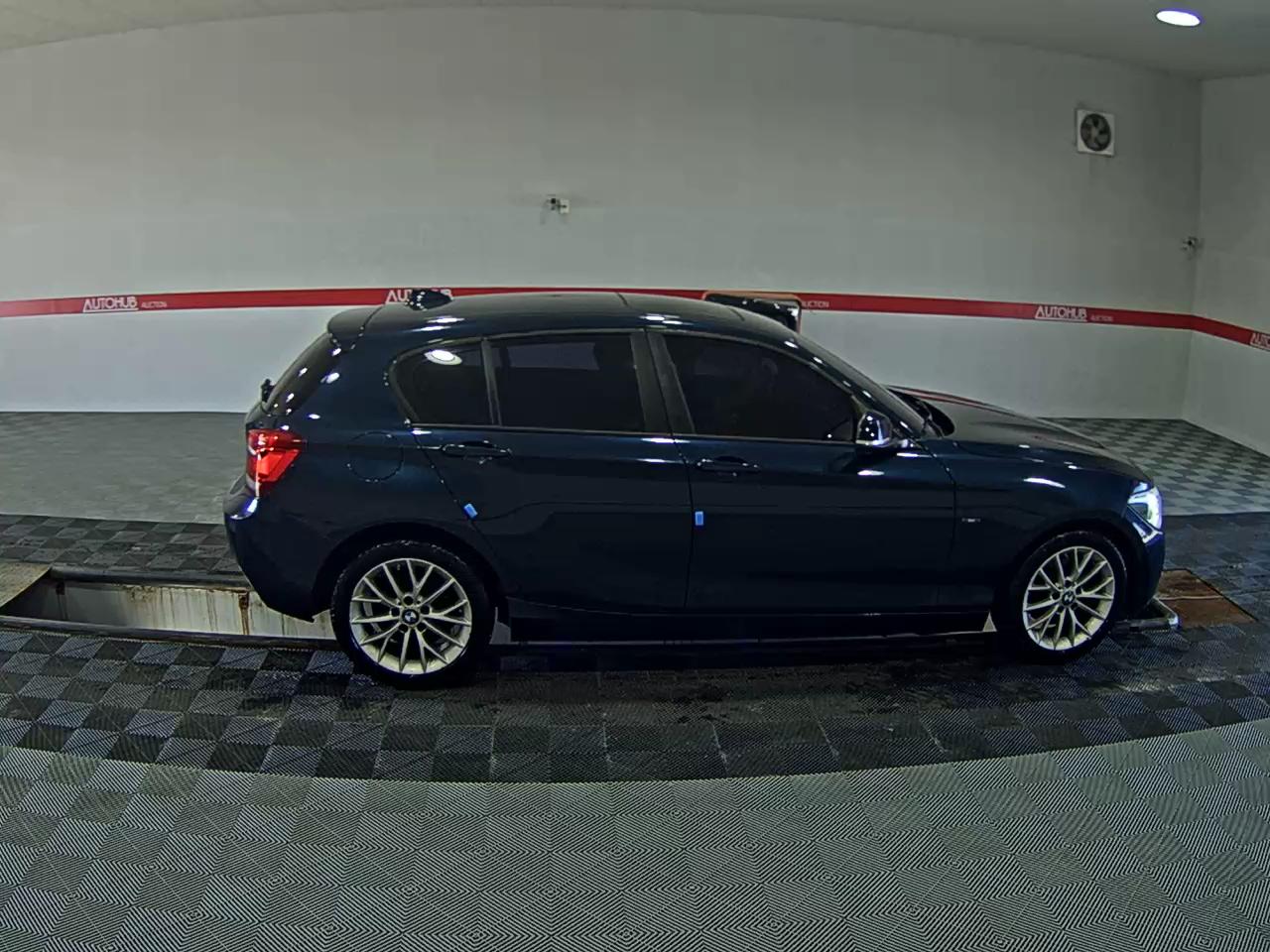 بي إم دبليو 1 Series (2Nd Gen) 5 أبواب 118D Sports 2015 118d