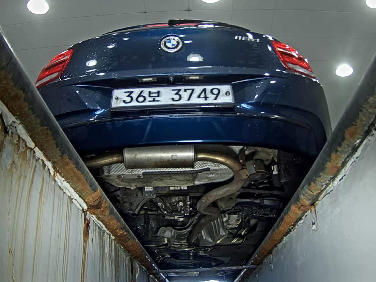 بي إم دبليو 1 Series (2Nd Gen) 5 أبواب 118D Sports 2015 118d